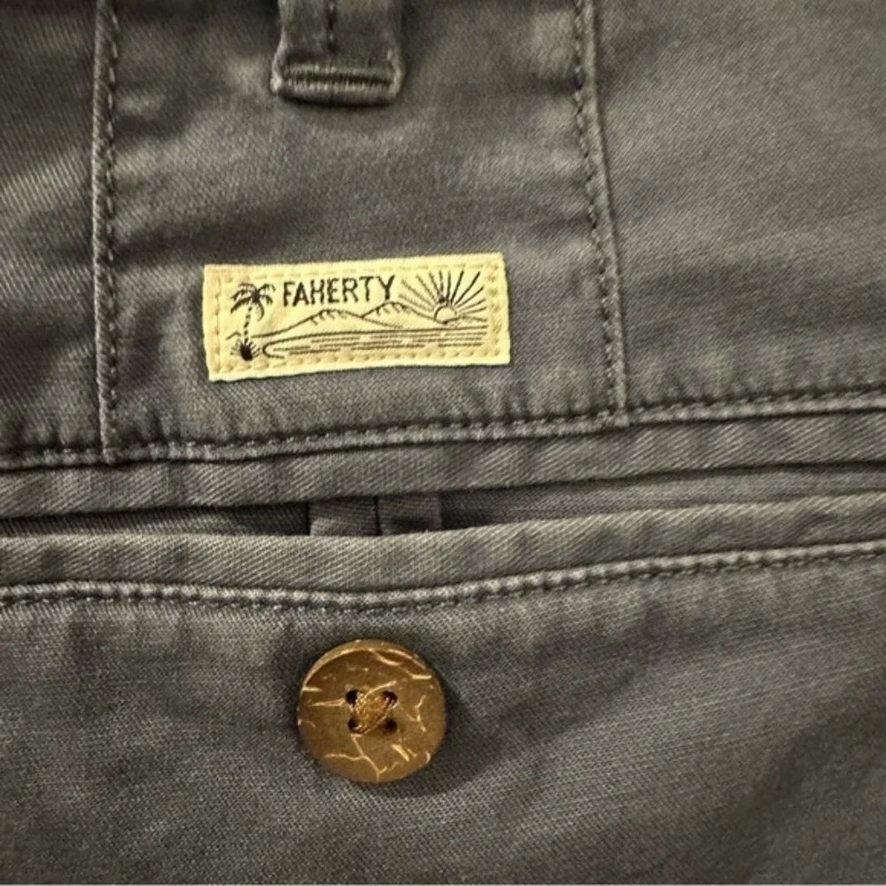 Faherty Island Life Shorts Men’s 32 Navy Blue 9” Inseam Casual Summer Classic - Picture 7 of 12